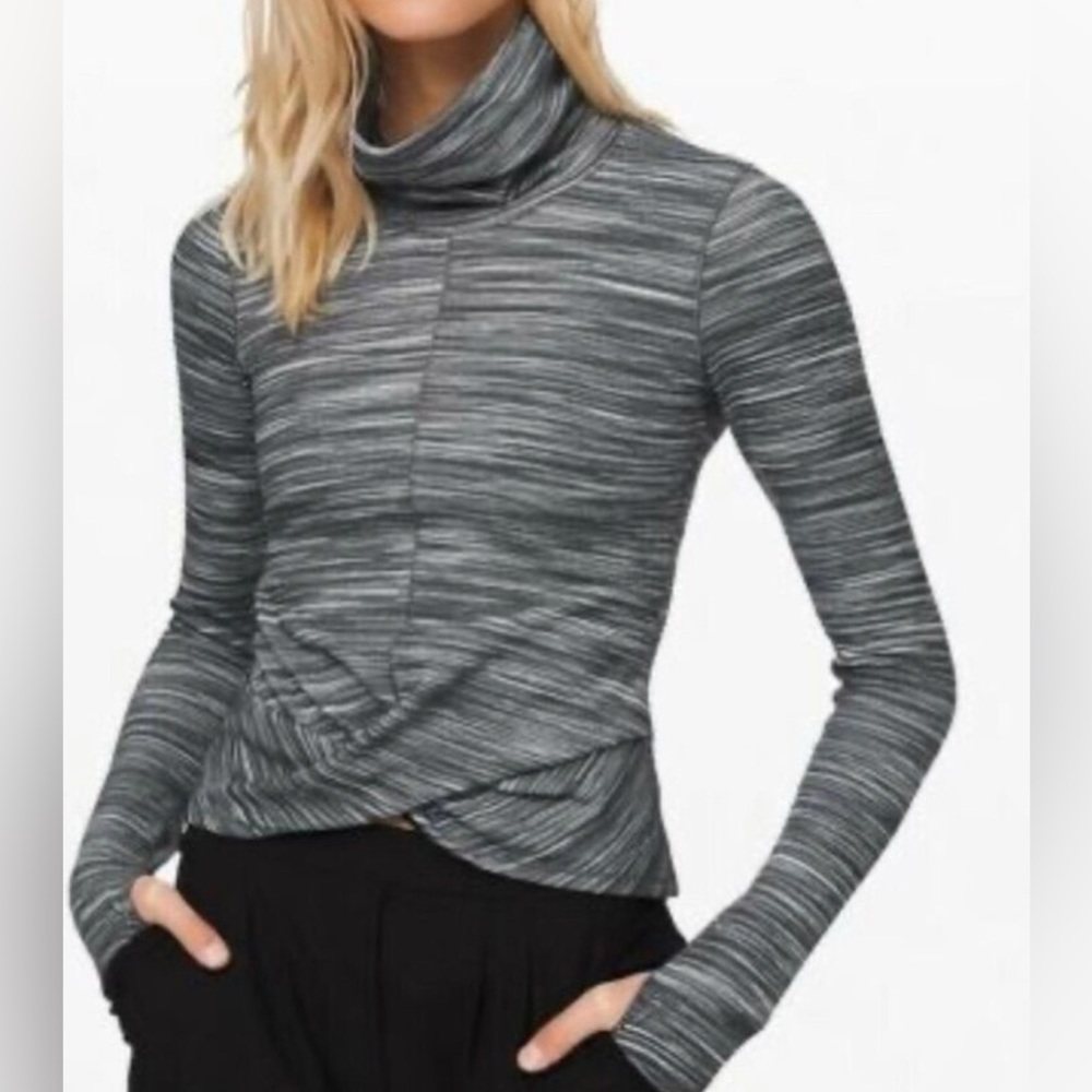 LULULEMON Melodic Movement Long Sleet